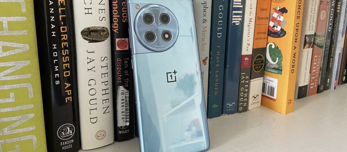 Oneplus 12r hands-on