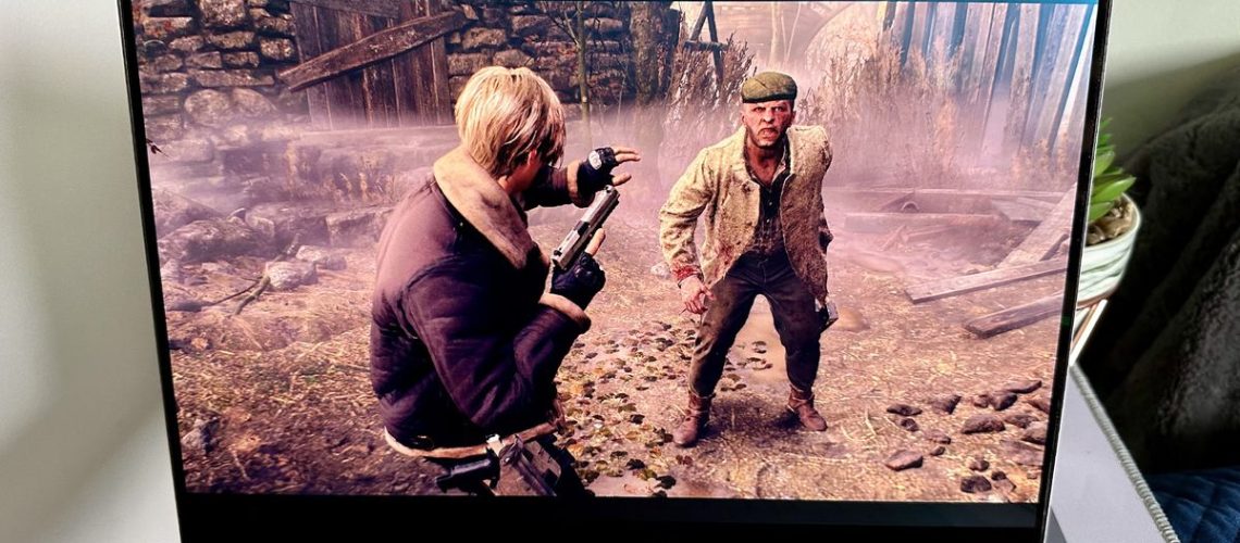 Resident Evil 4 on Asus ROG Zephyrus G14 (2024).