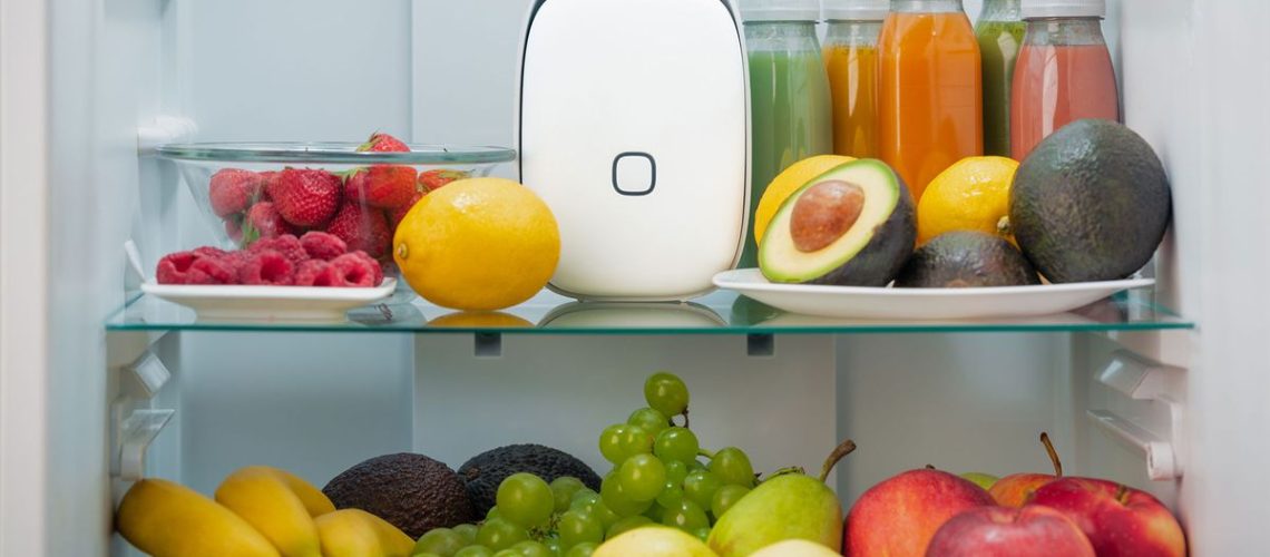 ניסיתי מטהר אוויר למקרר שלך: האם ה-Shelfy עומד בטענותיו?  מאת קמילה שרמן פורסם ב-30 במאי 24 מטהר האוויר של מקרר Shelfie הוא גאדג'ט שמטרתו להפחית בזבוז מזון, בדקנו אותו כדי לראות אם הוא שומר על טריות המזון לאורך זמן.