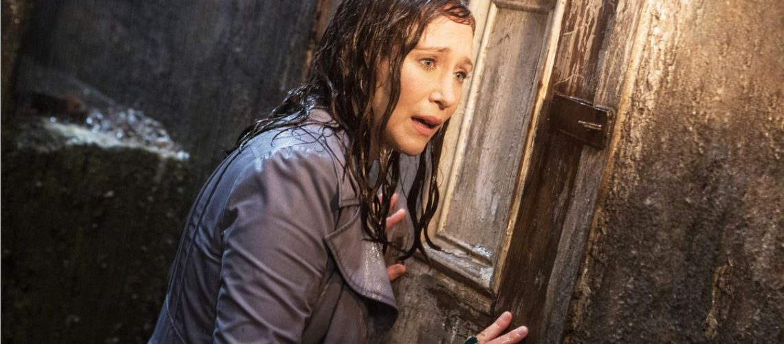 Vera Farmiga as Lorraine Warren in The Conjuring 2 movie (2016)