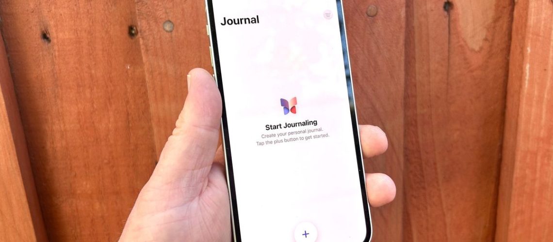 iOS 17 Journal app start screen