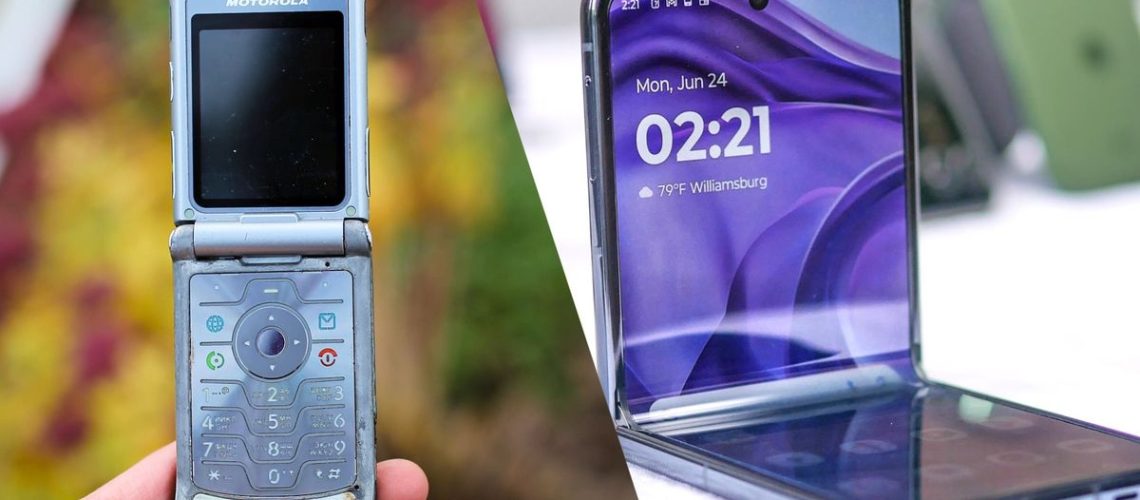 Motorola Razr V3 next to Motorola Razr Plus 2024