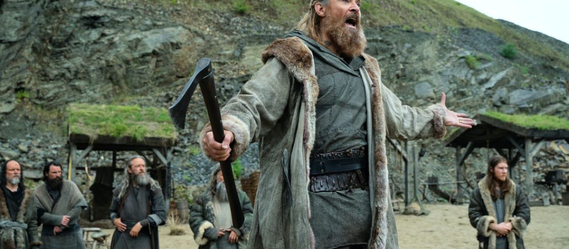 Erik the Red (Goran Visnjic) armed with an axe in