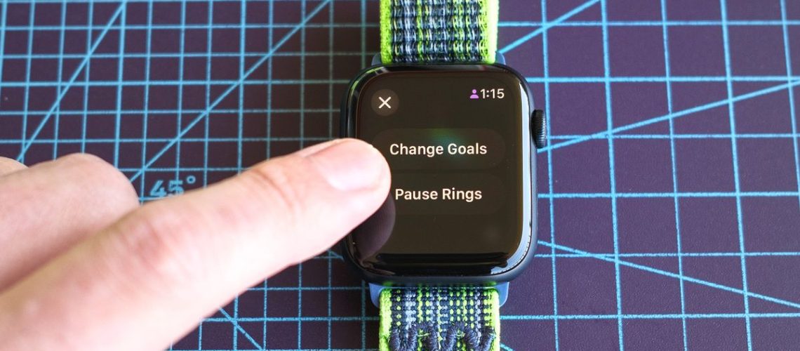 Close-up of the Apple Watch SE 2022 and Apple