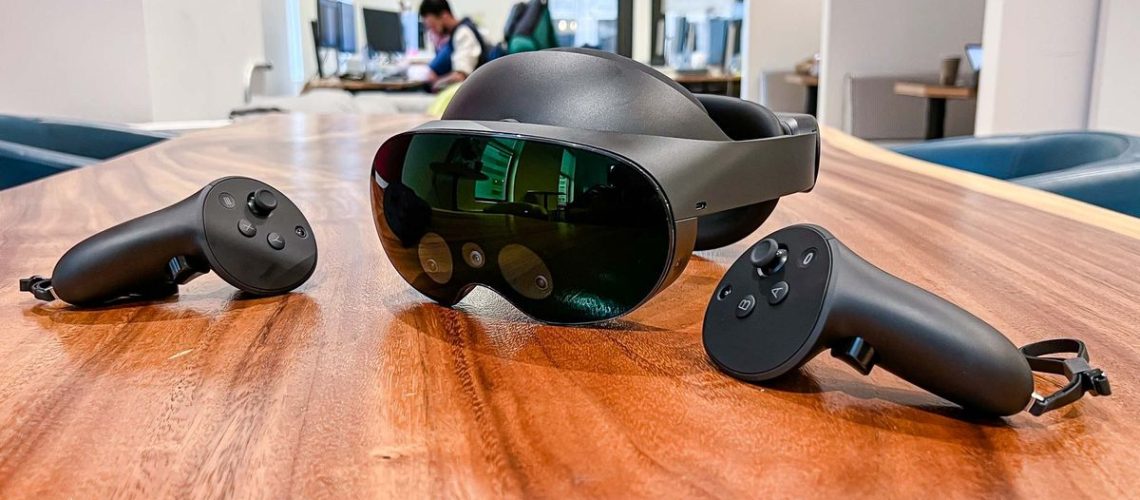 Meta Quest Pro הוא מדהים, אבל אין מצב שאני עובד בדבר הזה מאת Tony Polanco עודכן לאחרונה ב-25 ביולי 24. Meta Quest Pro היא אוזניות VR חזקות שנועדו להקל על העבודה במטא-וורס.  אבל למרות התכונות המרשימות שלו, זה הרבה יותר מדי יקר עבור רוב האנשים.