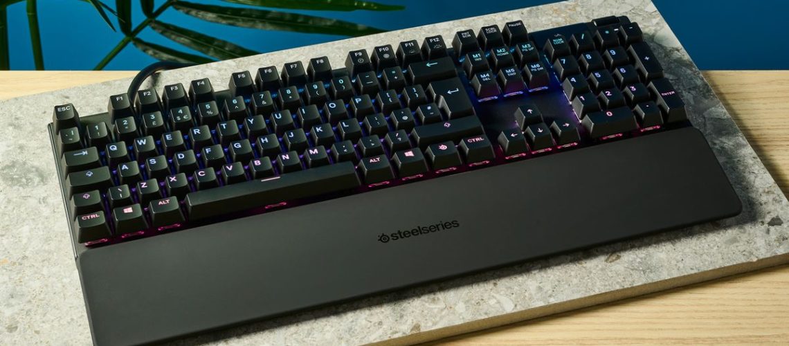 Open Box - SteelSeries Apex...