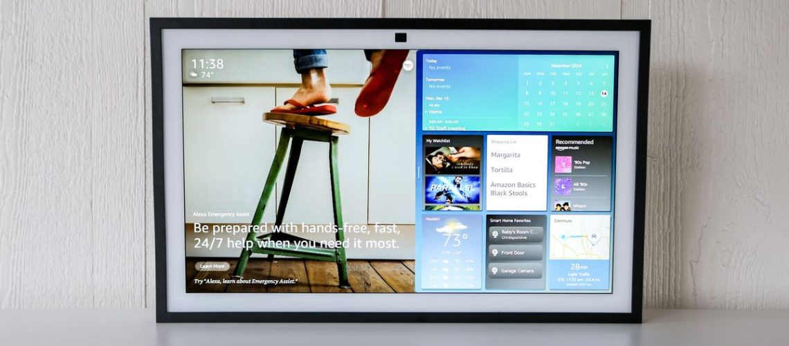 סקירת Amazon Echo Show 21: התצוגה החכמה הסופר-גדולה הזו היא הטלוויזיה המטבח המושלמת מאת אנתוני Spadafora שפורסמה ב-21 בדצמבר 24. The Echo Show 21 ממשיכה במקום שבו הפסיקה התצוגה החכמה הניתנת לקיר של אמזון עם מסך גדול יותר, רמקולים טובים יותר, Wi-Fi מהיר יותר -Fi ומצלמה משודרגת.
