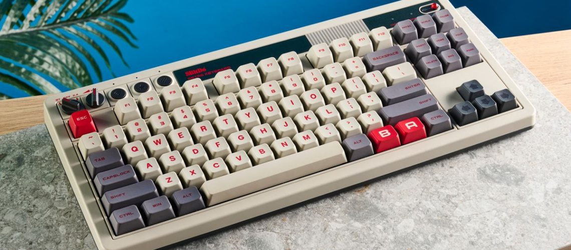 8BitDo Retro Mechanical...