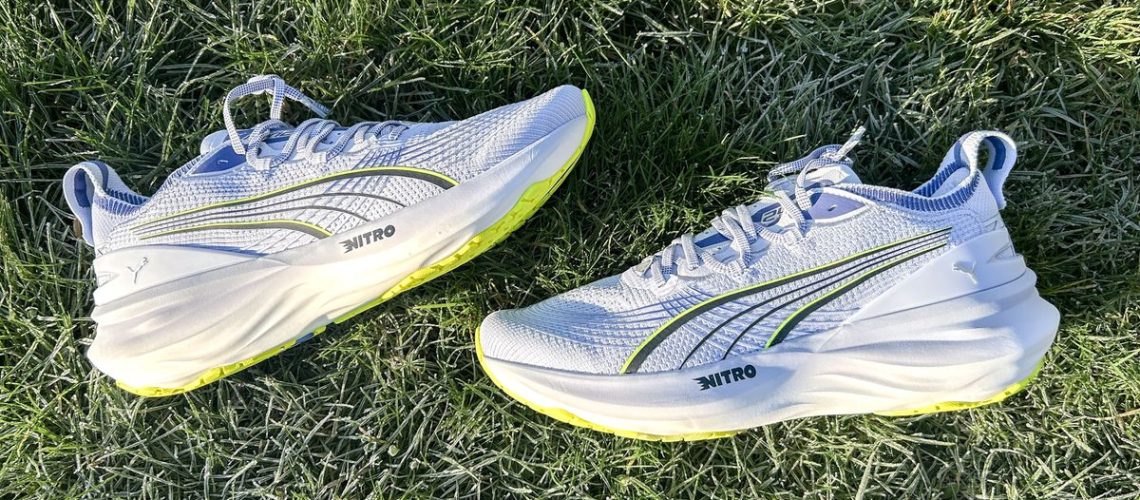 רצתי 40 מיילים בפומה Foreverrun Nitro 2-הנה פסק הדין שלי מאת ניק האריס-פרי שפורסם ב- 6 בפברואר 25 הפומה Foreverrun Nitro 2 הוא נעל מרופדת ויציבה יותר מקודמתה, ואפשרות אימונים יומית נהדרת עבור רצים הזקוקים במיוחד תְמִיכָה.
