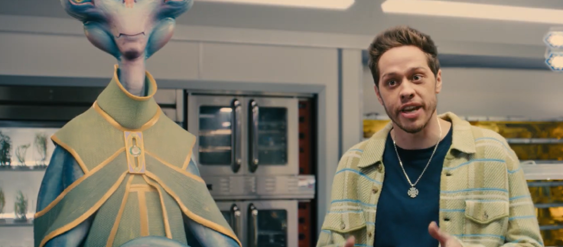 Pete Davidson and an alien in HexClad Cookware's Super Bowl 2025 ad spot.