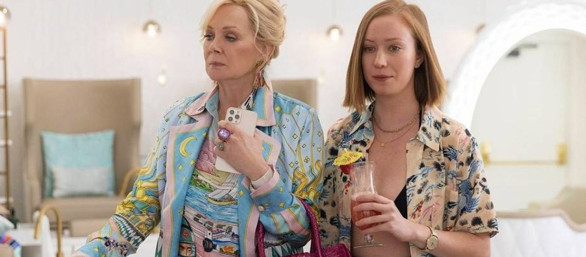 Jean Smart as Deborah Vance and Hannah Einbinder as Ava Daniels in Hacks