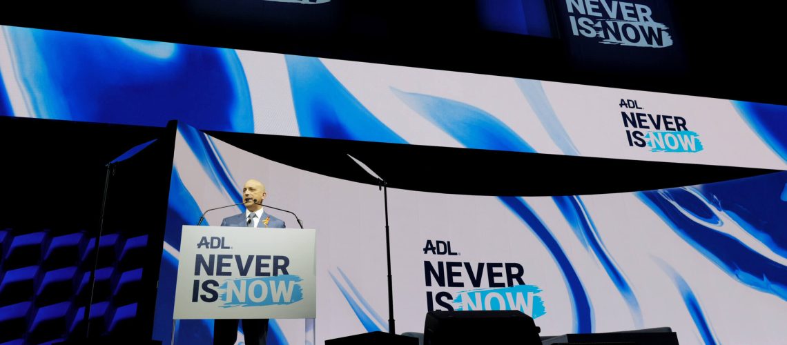 'מאוד מוטעה': חבר מועצת ADL מתפטר מתפטרות הגישה של הארגון לאנטישמיות וזכויות אזרח