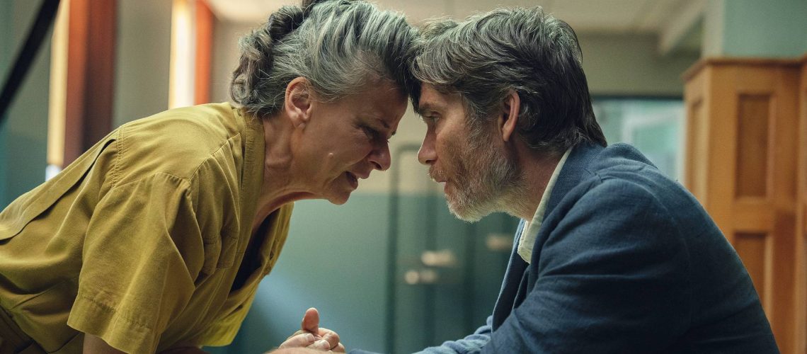 Tracey Ullman as Amanda and Cillian Murphy as Steve in "Steve" on Netflix