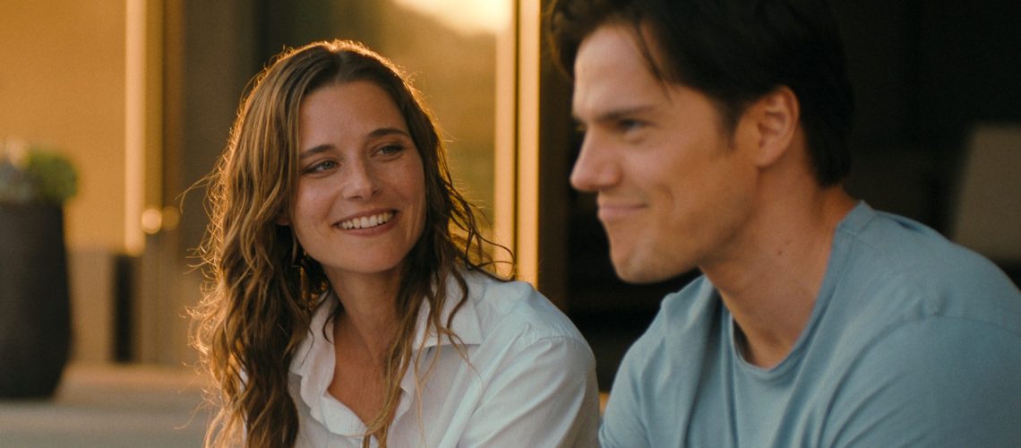 Svenja Jung as Lilli and Theo Trebs as Tom in Fall for Me on Netflix