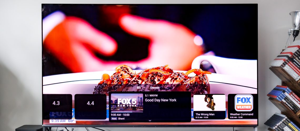 TV antenna on Sony Bravia 8 II
