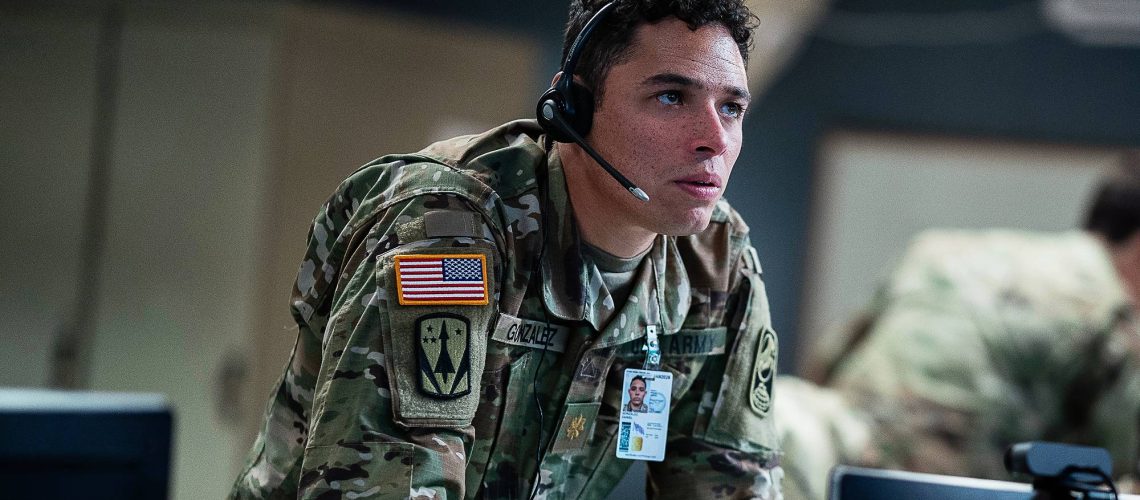 Anthony Ramos as Major Daniel Gonzalez and Abubakr Ali as Specialist Dan Buck in "A House of Dynamite"
