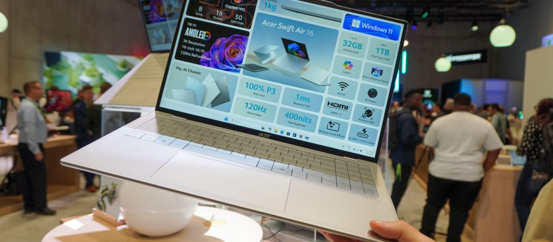 Acer Swift Air 16