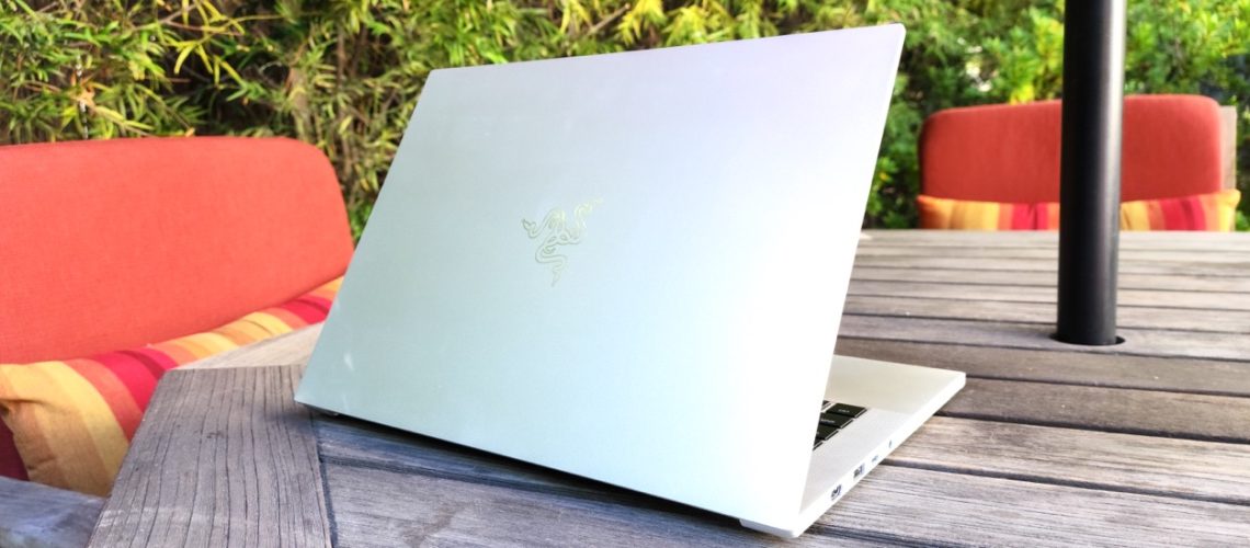 Razer Blade 14 (2025) rear