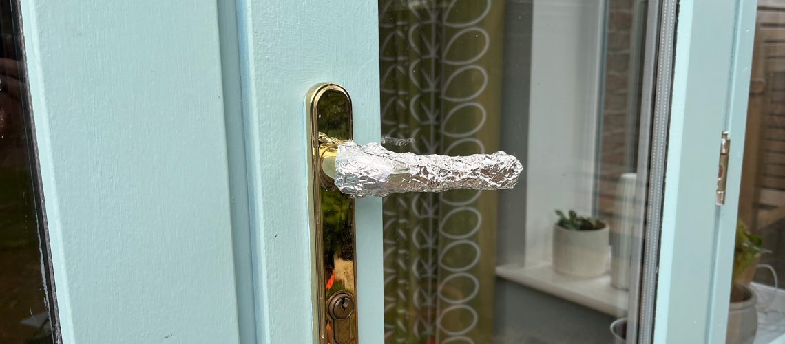 Back door handle with aluminum foil
