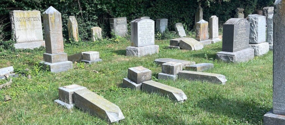 176 מצבות יהודיות הושחתו בשני בתי קברות בסינסינטי