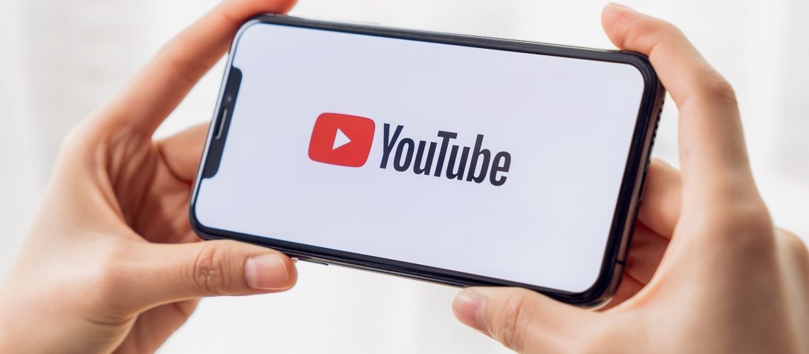 צפיתי ב-YouTube לא נכון - התכונה הנסתרת הזו לנייד היא מחליפה משחק