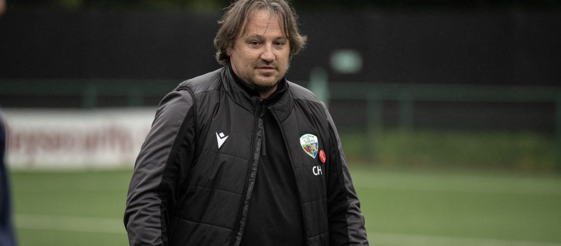 כיצד לצפות ב-TNS נגד בארי טאון ב-YouTube - שידור גמר גביע הליגה הוולשית בחינם *