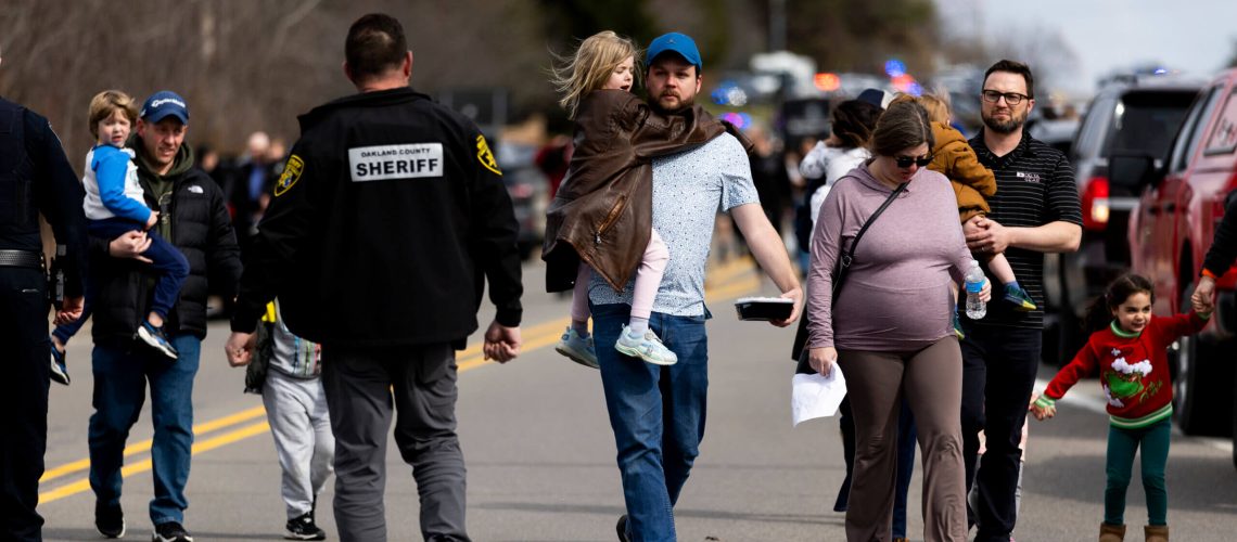 בתי כנסת מגדילים את האבטחה לאחר התקפת מישיגן על רקע הגברת הסיכונים