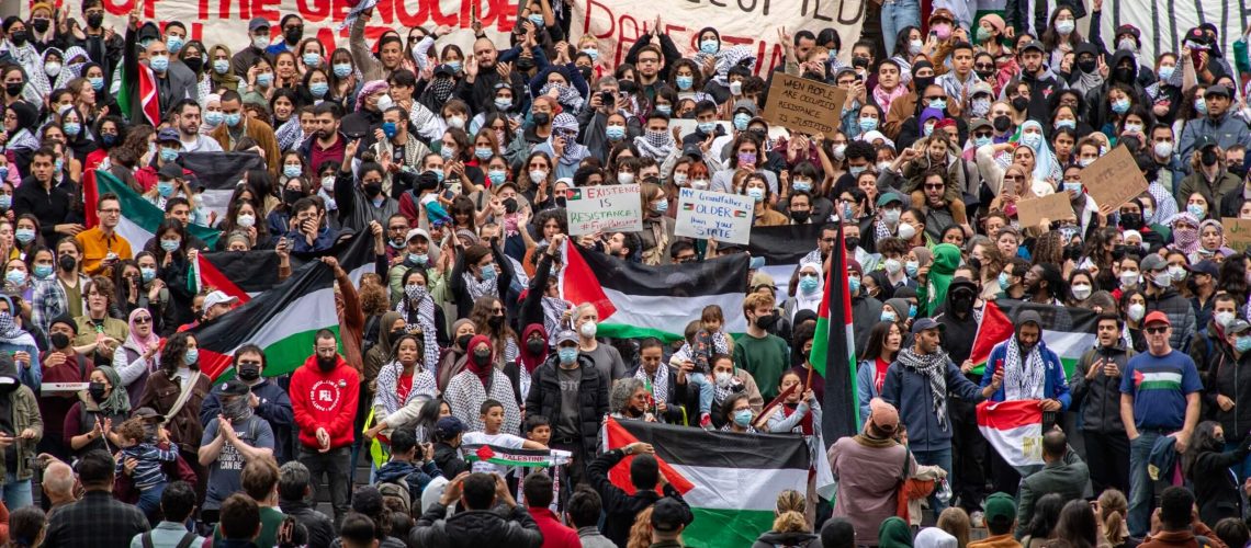 סיסמאות המחאה בעזה הסתכמו ב"השמצות גזעניות" כלפי יהודים, כך טוען ממשל טראמפ בתביעה חדשה בהרווארד