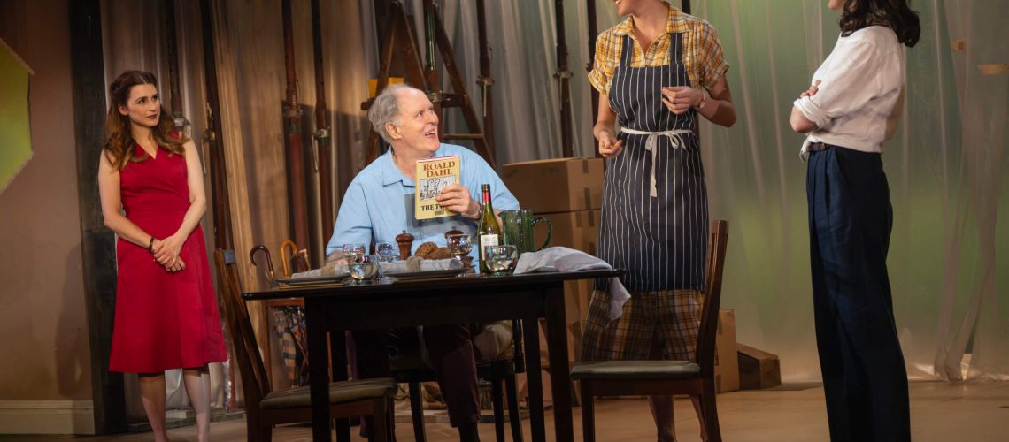 הדעות המפלצתיות של רואלד דאל יושבות היום ליד השולחן. זהו רגע של אי ודאות גדולה. הנה מה שאתה יכול לעשות בנידון.