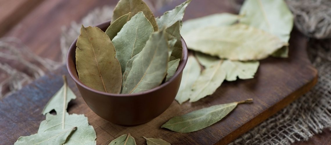 'מגן עשבים' זה בסך 2 דולר מרחיק ג'וקים מהבית שלך