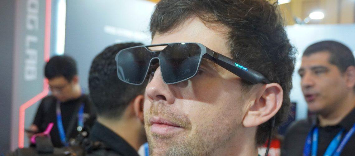 הזמנות מוקדמות של Asus ROG Xreal R1 AR זמינות כעת תמורת 849 דולר - זה מה שאתה מקבל במחיר היקר