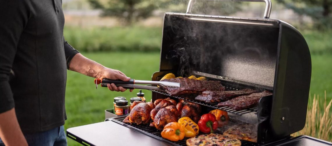Traeger Woodridge grill series