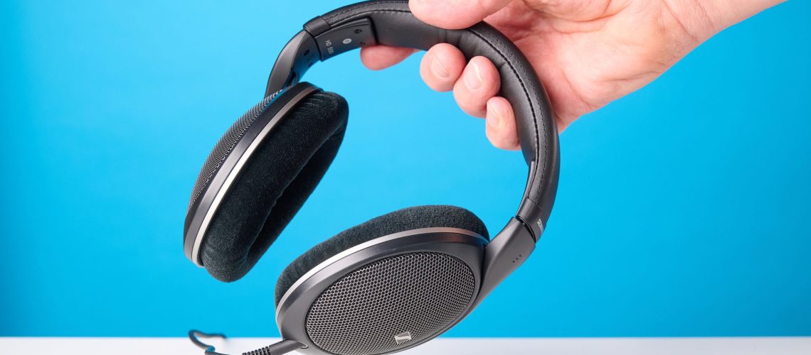 פאונד עבור פאונד, אוזניות Sennheiser הפתוחות האחוריות האלה הן הטובות ביותר שבדקתי אי פעם, ועלותן רק 199 דולר במבצע מאת פיטר וולינסקי פורסם ב-15 ביולי 26 בחירת העורך Sennheiser HD 550 נשארת נאמנה לעקרונות הליבה של המותג: איכות שמע עילאית במחיר הוגן.