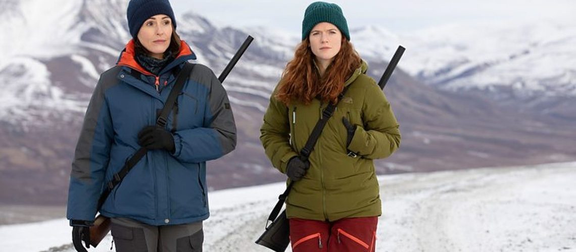 DCI Amy Silva (Suranne Jones) and DI Kirsten Longacre (Rose Leslie) in "Vigil" season 3