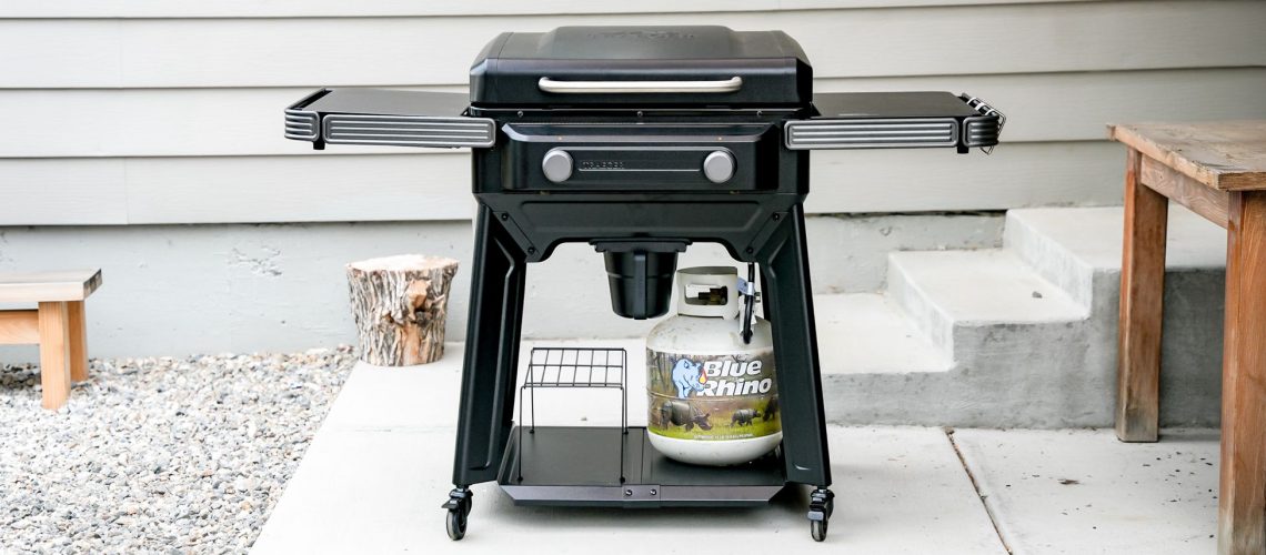 בדקתי את מחבת ה-Traeger Flatrock 2 Zone Griddle, והיא תגרום לכם לרצות לבשל בחוץ לעתים קרובות יותר מאת דן קוואלארי פורסם ב-4 בספטמבר 26 בחירת העורך מחבת Traeger Flatrock 2 Zone תשנה את אופן הבישול בחוץ.