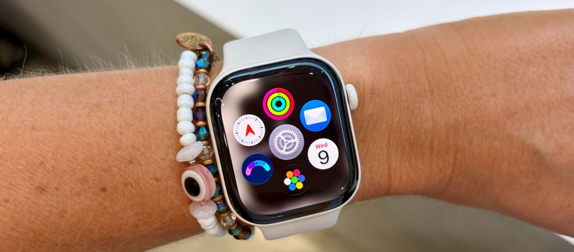 Apple Watch Series 12 מעשי: חיישן דופק חדש וציון מוכנות (סוף סוף) מאת Jane McGuire, Dan Bracaglia פורסם ב-9 בספטמבר 26 עדיין לא דורג היינו מעשיים עם Apple Watch Series 12 החדש. הנה כל מה שאתה צריך לדעת על שעון הדגל החדש של אפל
