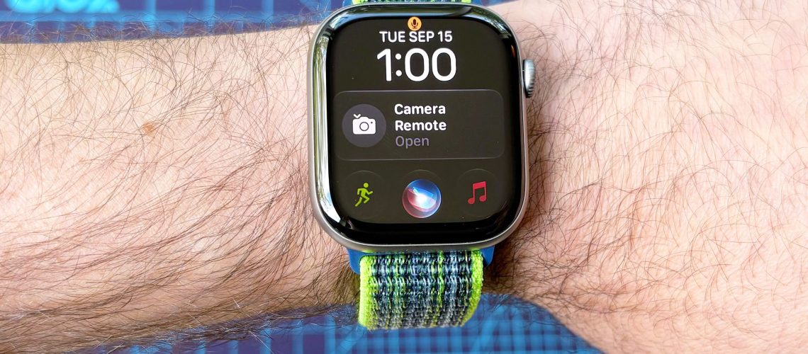 הנה איך להפעיל את Siri AI החדש ב-Apple Watch שלך