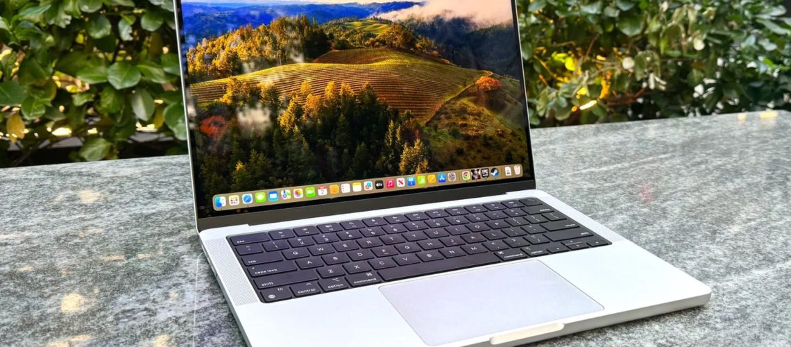 אירוע אפל ב-28 באוקטובר - OLED MacBook Pro, אייפד מיני חדש ומכשירים שמועות אחרים