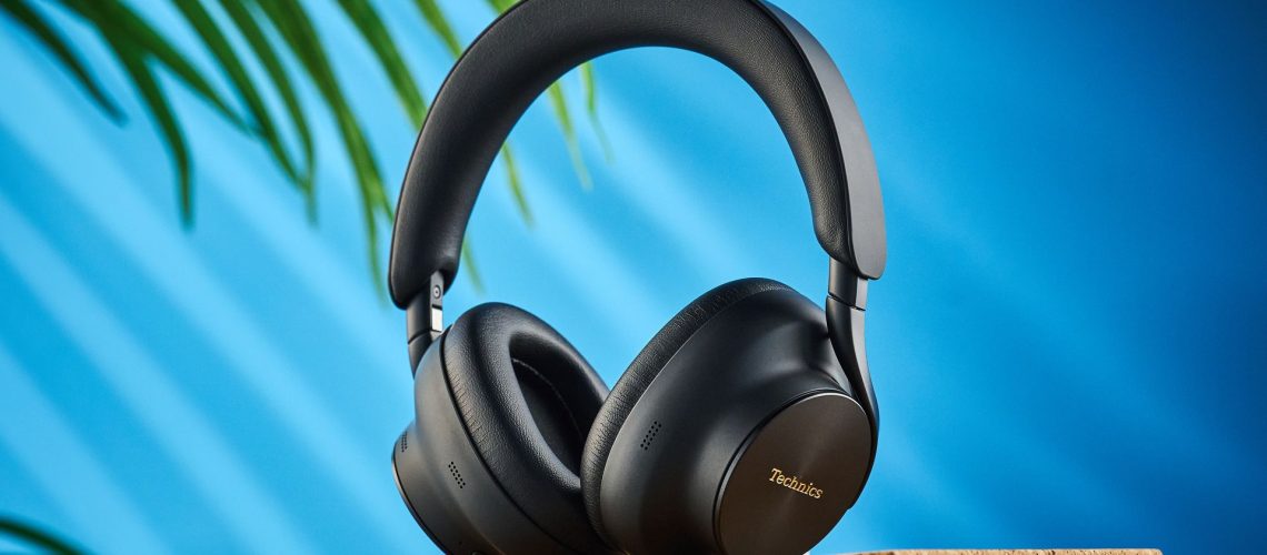 אני מעריצה של AirPods Max - אבל האוזניות האלה של Technics נשמעות אפילו טוב יותר עם חיי סוללה כפולים מאת ארין בשפורד פורסם ב-19 באוקטובר 26 טכניקות מומלצות EAH-A1000 הן כל מה שאני מחפש באוזניות Bluetooth: צליל מדהים, נוחות וללא תכונות AI. אבל ה-ANC משאיר משהו לרצוי.