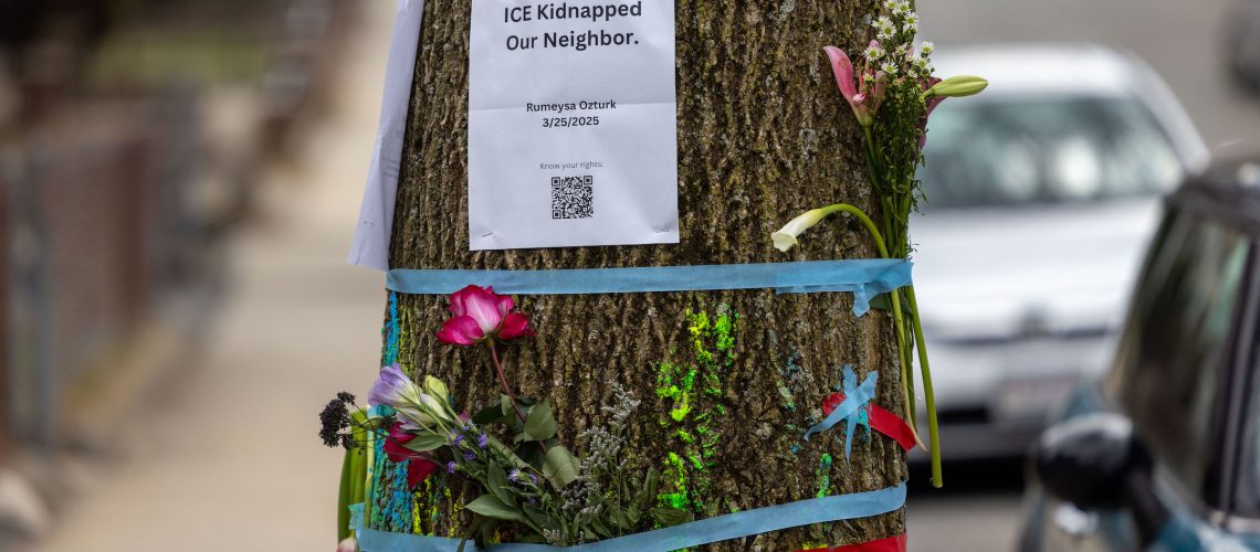 27 קבוצות יהודיות מגישות אמיקוס בקצרה המביעות דאגה מפני מעצר של סטודנט טופטס הפורוורד חופשי לקרוא, אך זה לא חופשי לייצר