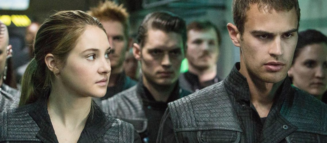 Shailene Woodley and Theo James in Divergent