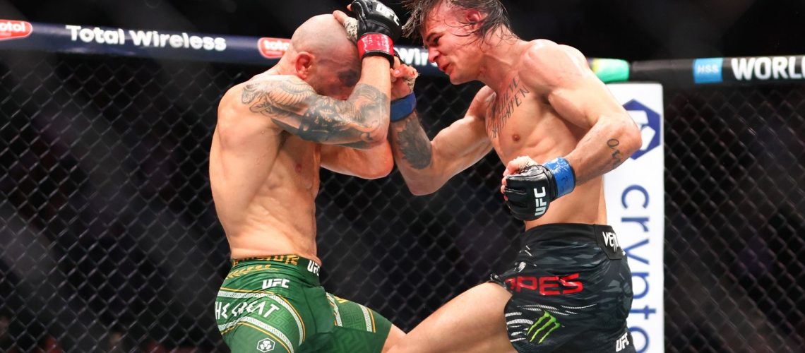 Alexander Volkanovski fighting Diego Lopes at UFC 314