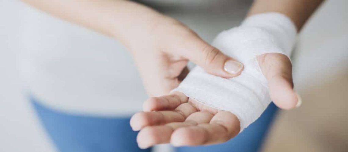 כאבים בפרק כף היד. צילום: rawpixel