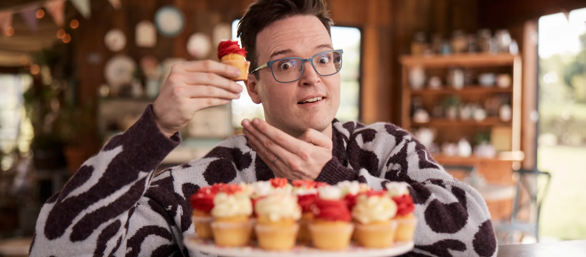Comedian Tom Walker is the new host joining Natalie Tran for season 9 of "The Great Australian Bake Off"