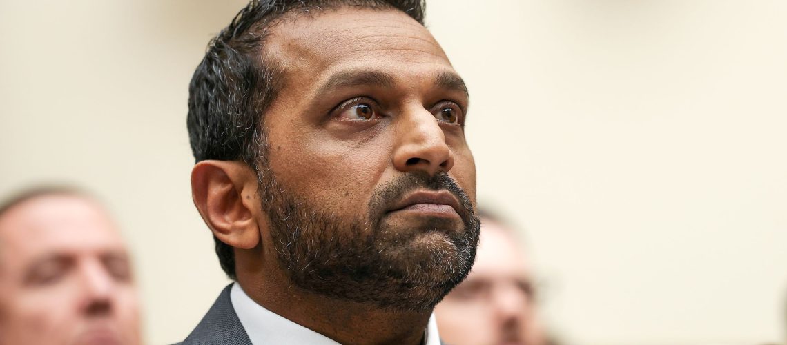 אימיילים של מנהל ה-FBI שהופרו על ידי האקרים הקשורים לאיראן - מה קרה ואיך להגן על עצמך