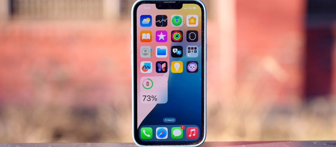 iPhone 16e - Display