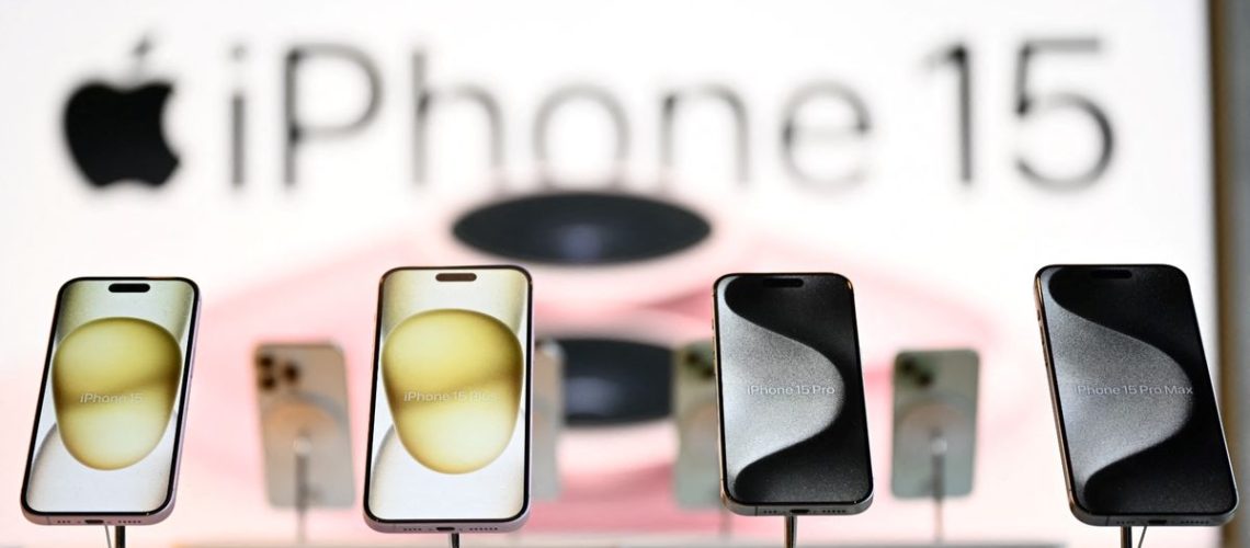 iPhone 15 lineup in Apple Store