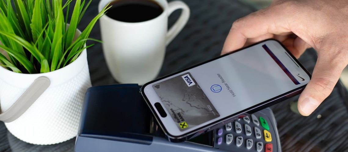 Using NFC to pay at a credit card terminal