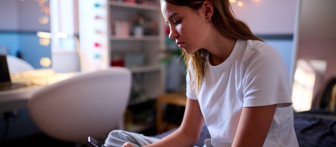 Study: Depressive Symptoms in Adolescence and Young Adulthood. Image Credit: Monkey Business Images/Shutterstock.com