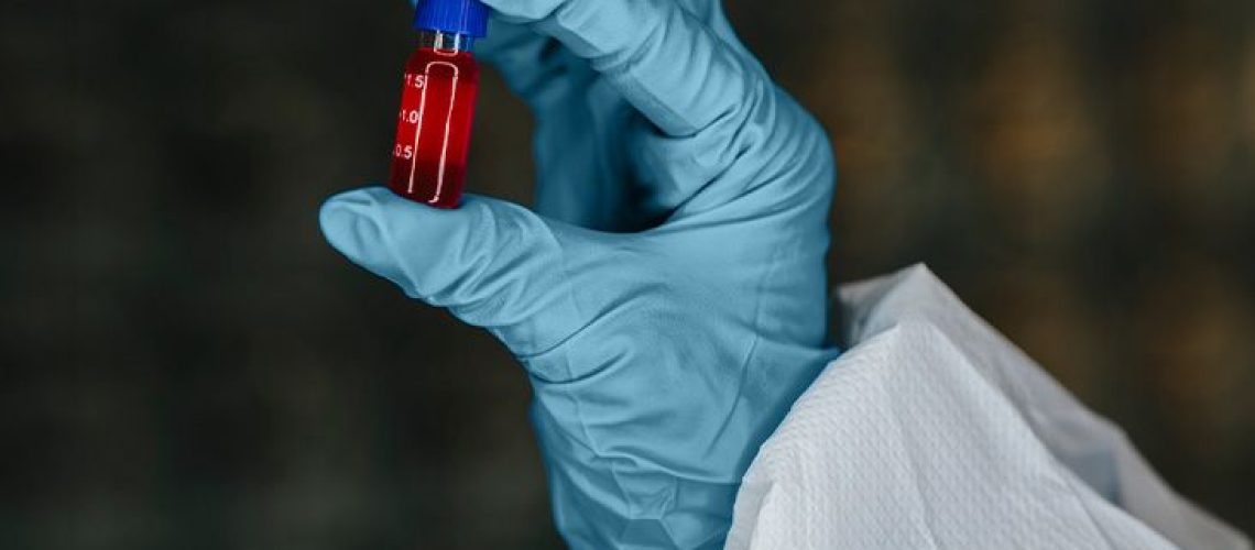 בדיקת דם ניסיונית עשויה לזהות פרקינסון לפני הופעת התסמינים